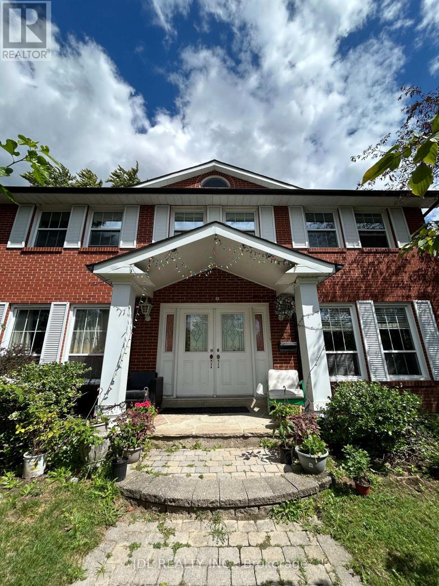 MLS® listing #30446986 for sale located at LOVELY BEDROOM 2ND FLOOR - 3 BUTTERFILED DR DRIVE
