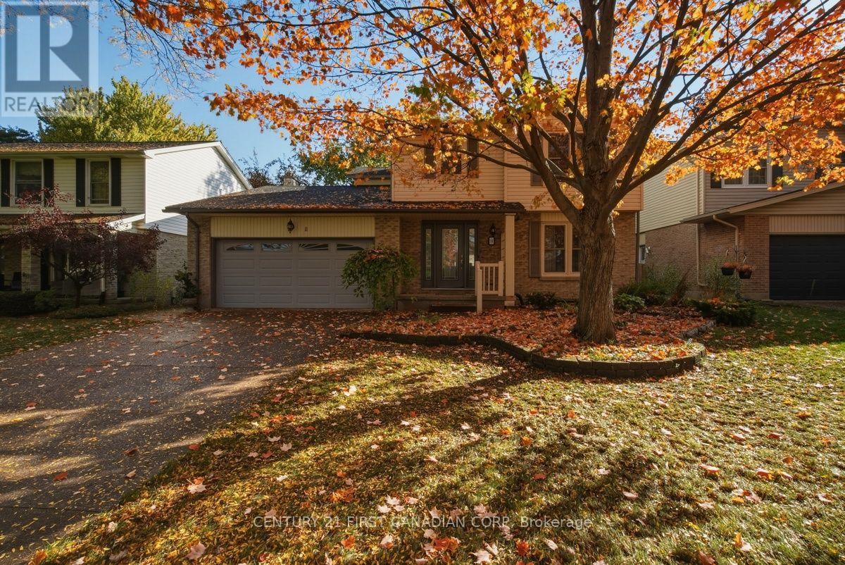 MLS® listing #30447814 for sale located at 11 FOUR OAKS CRESCENT