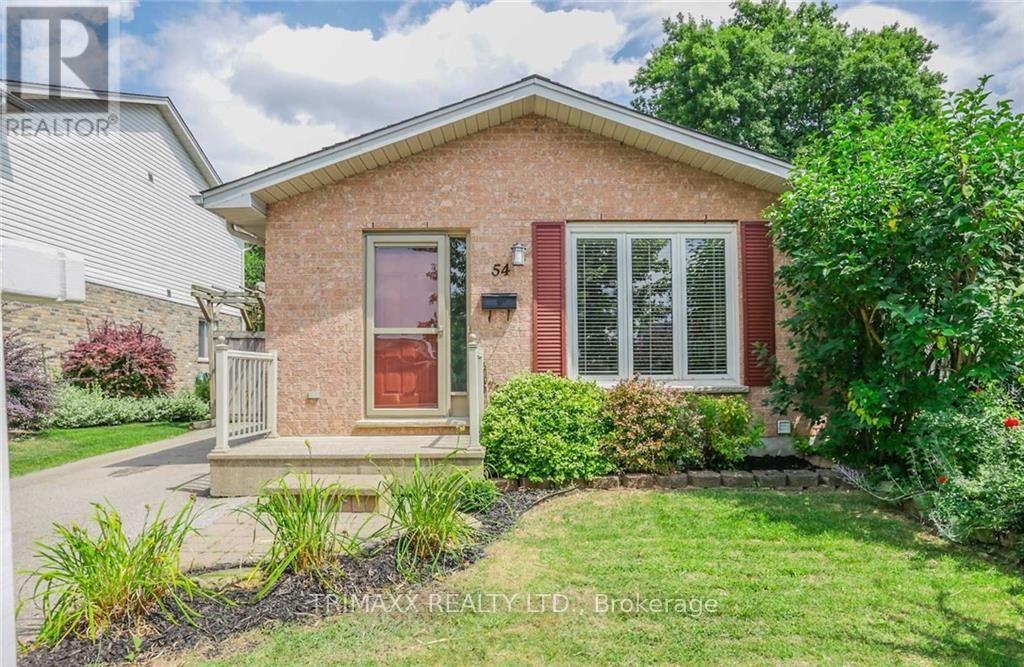 MLS® listing #30448019 for sale located at 54 TANOAK DRIVE