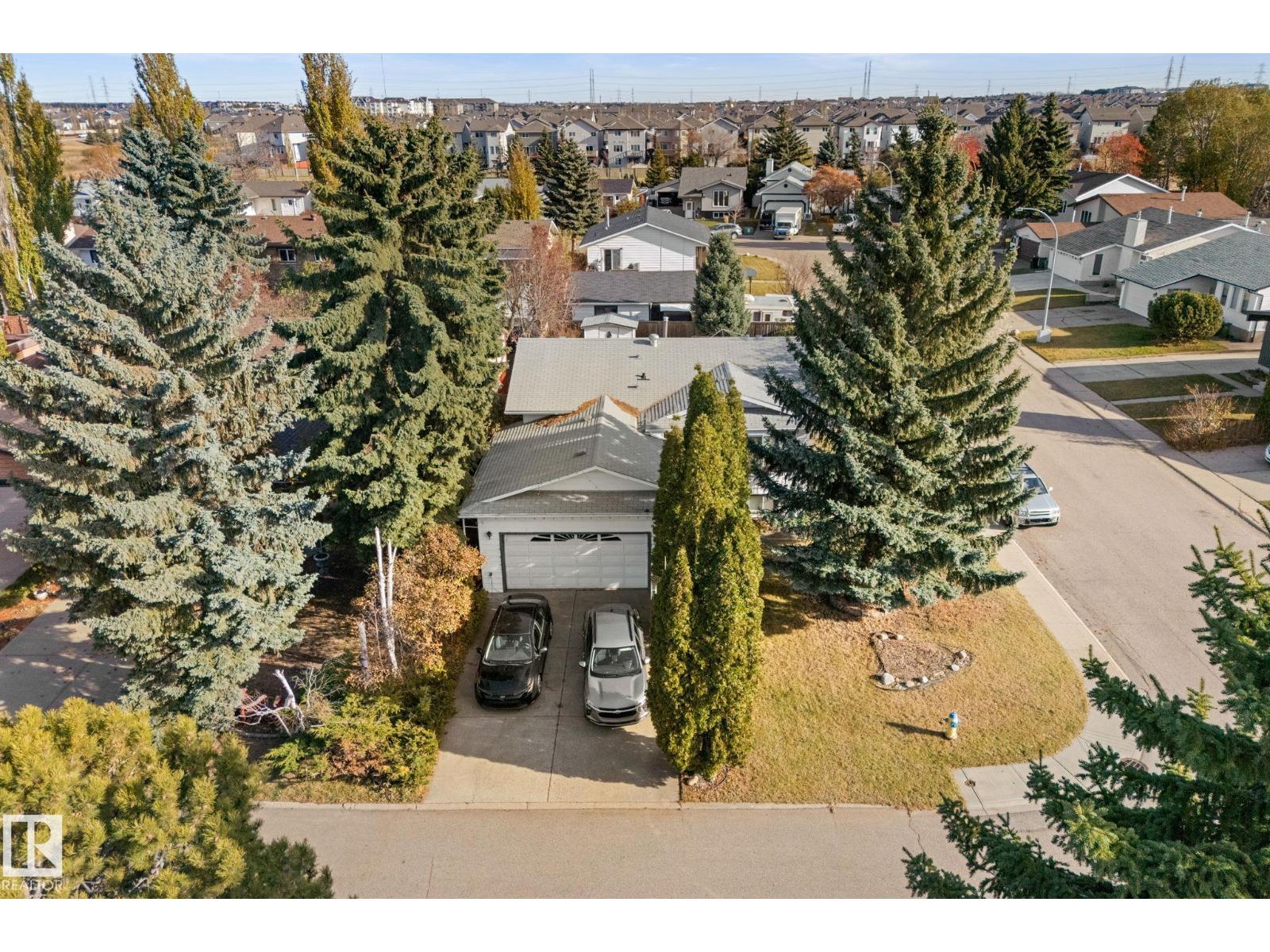 MLS® listing #30450451 for sale located at 3508 20 AV NW