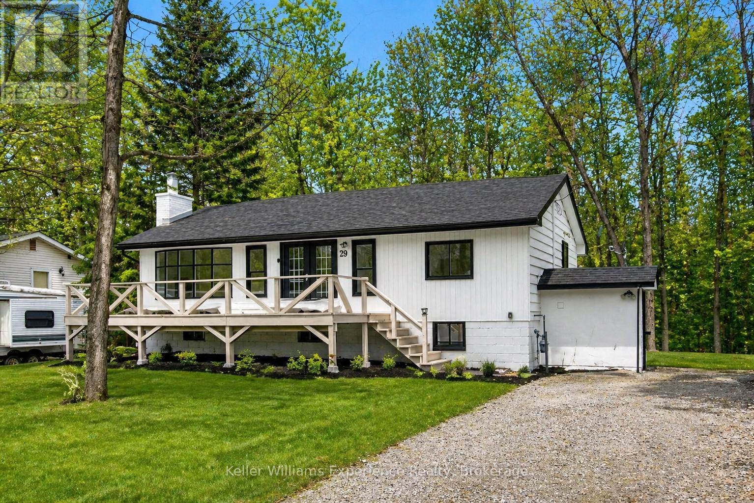 MLS® listing #30451702 for sale located at 29 NIDA DRIVE