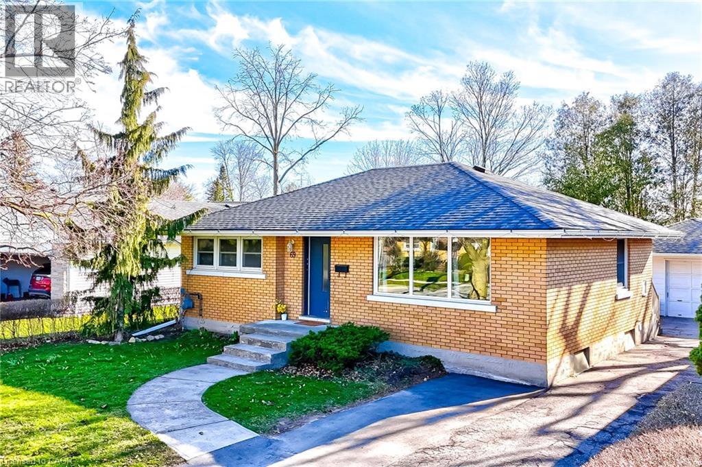 MLS® listing #30452453 for sale located at 69 MAYWOOD Road Unit# Upper