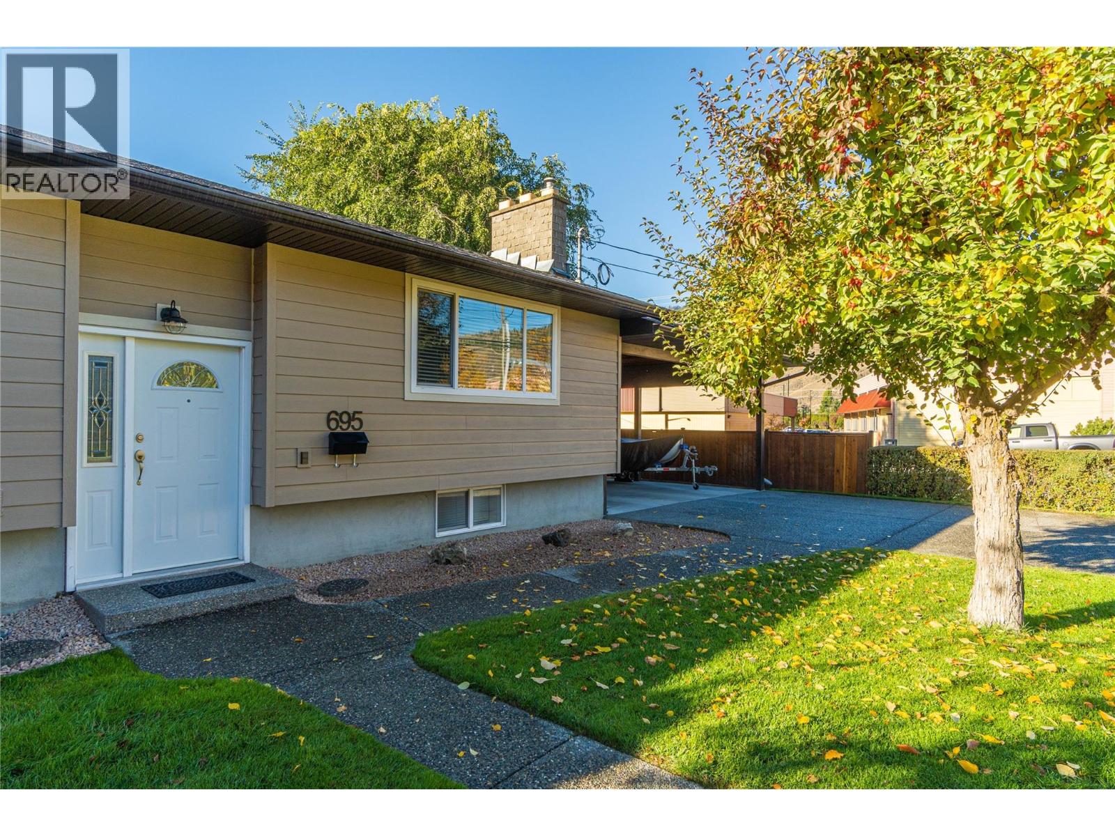 MLS® listing #30453590 for sale located at 695 STEINKE Place