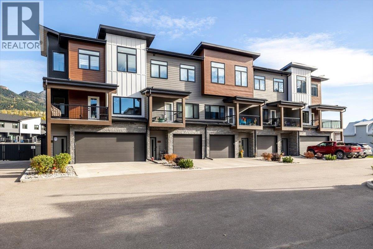 MLS® listing #30454807 for sale located at 700 Riverside Way Unit# 205