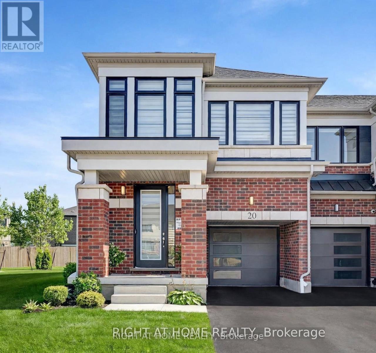 MLS® listing #30455664 for sale located at 20 - 15 BLACKLOCK STREET