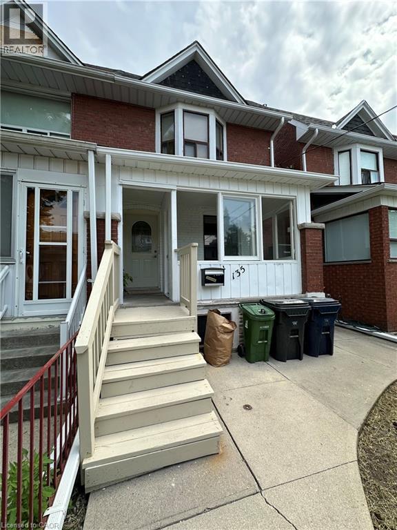 MLS® listing #30455925 for sale located at 135 HOPE Street Unit# 1