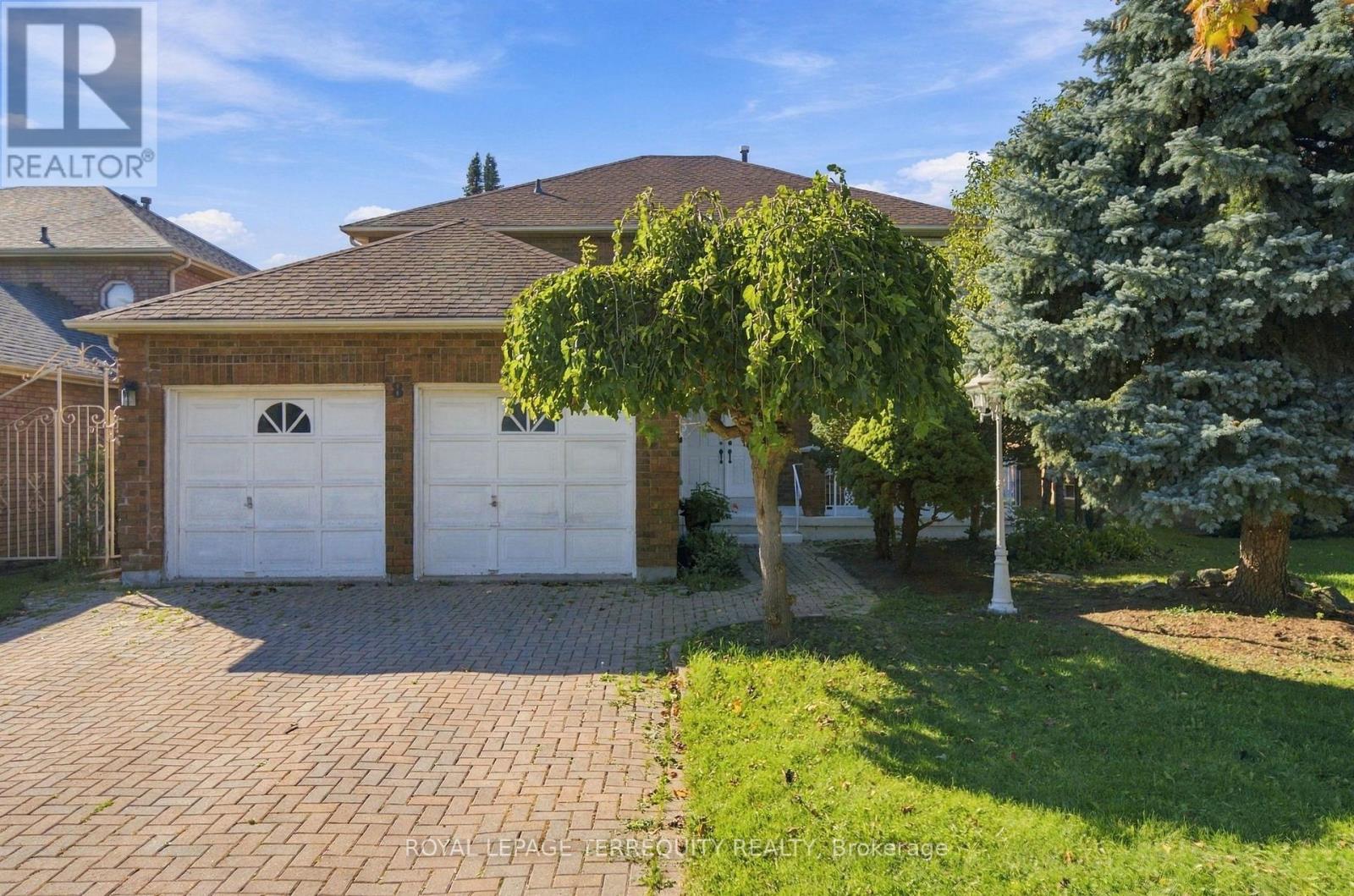 MLS® listing #30456377 for sale located at 8 MALLORY AVENUE