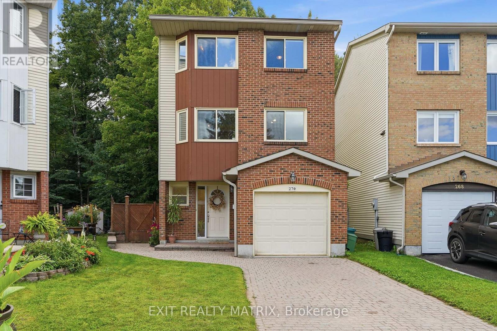 MLS® listing #30456548 for sale located at 270 FERNLEAF CRESCENT