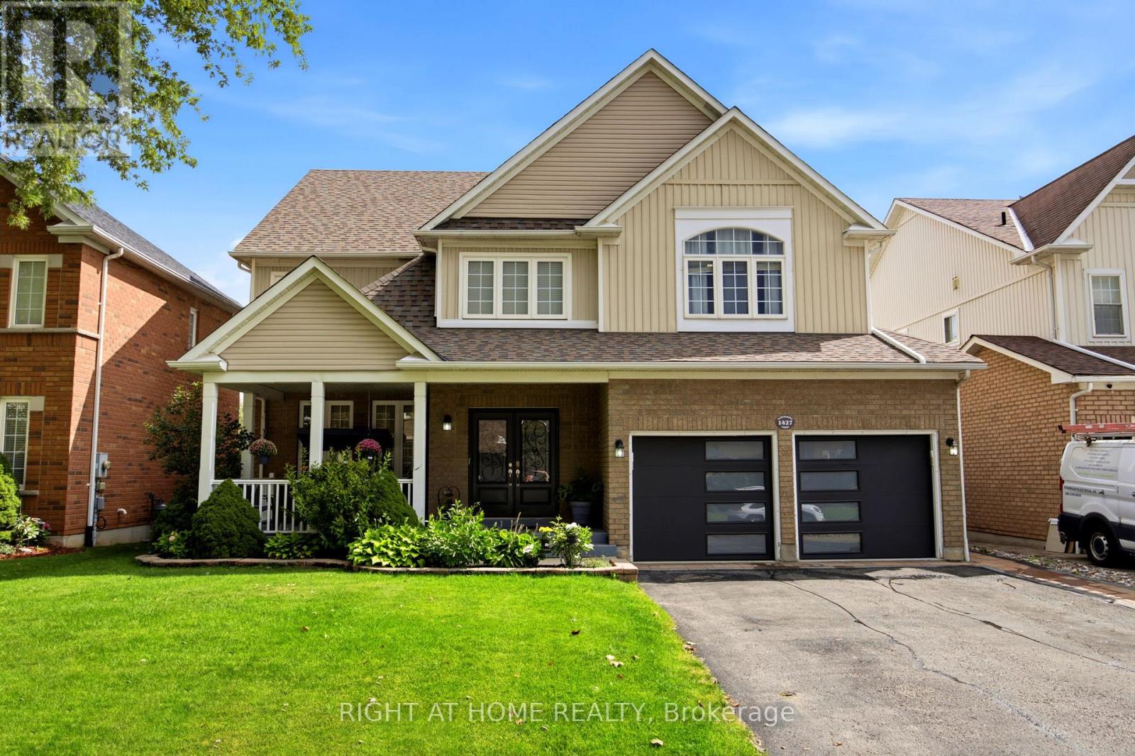 MLS® listing #30456738 for sale located at 1427 ALDERGROVE COURT