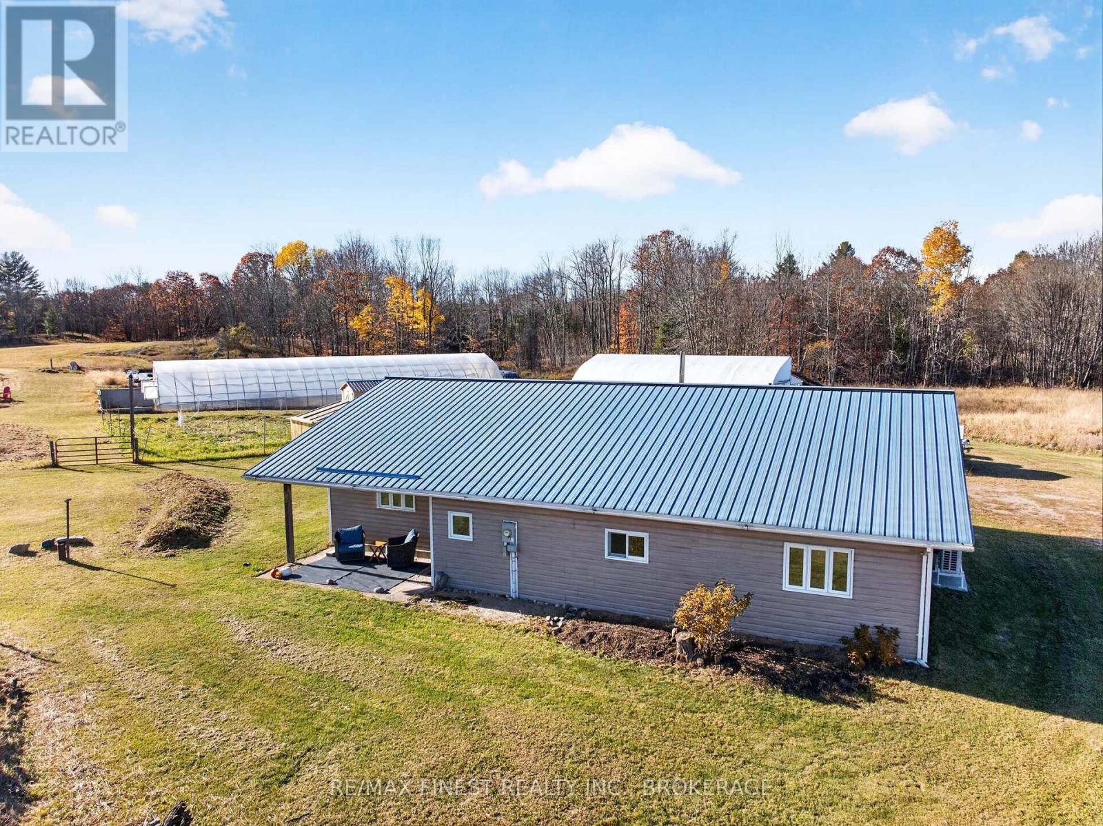 MLS® listing #30456928 for sale located at 1786A CLARENDON ROAD