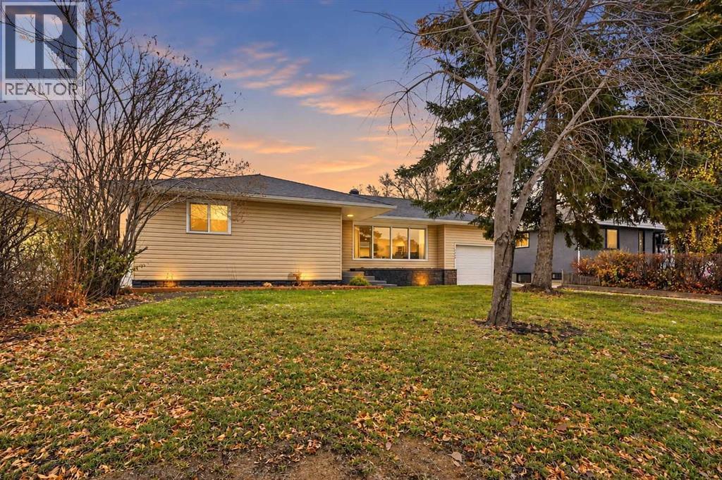 MLS® listing #30457656 for sale located at 5223 50 Street
