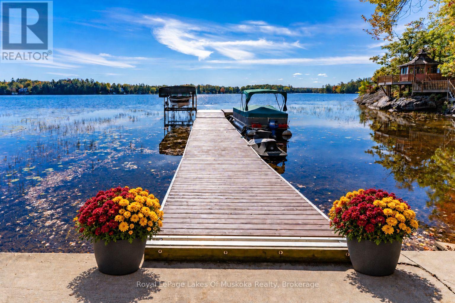 MLS® listing #30457894 for sale located at 1003 HEINTZMAN GATE