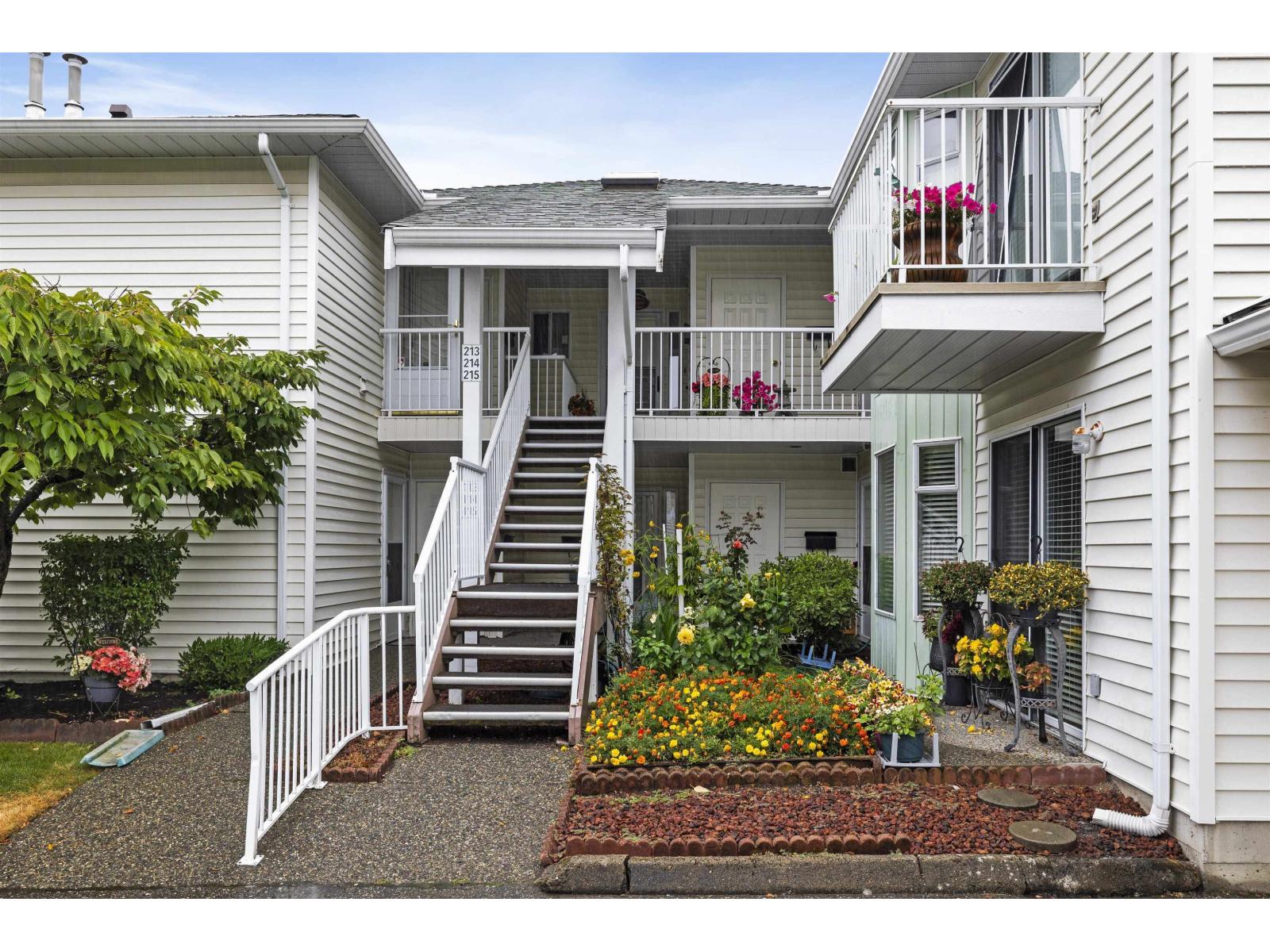 MLS® listing #30458289 for sale located at 213 7156 121 STREET