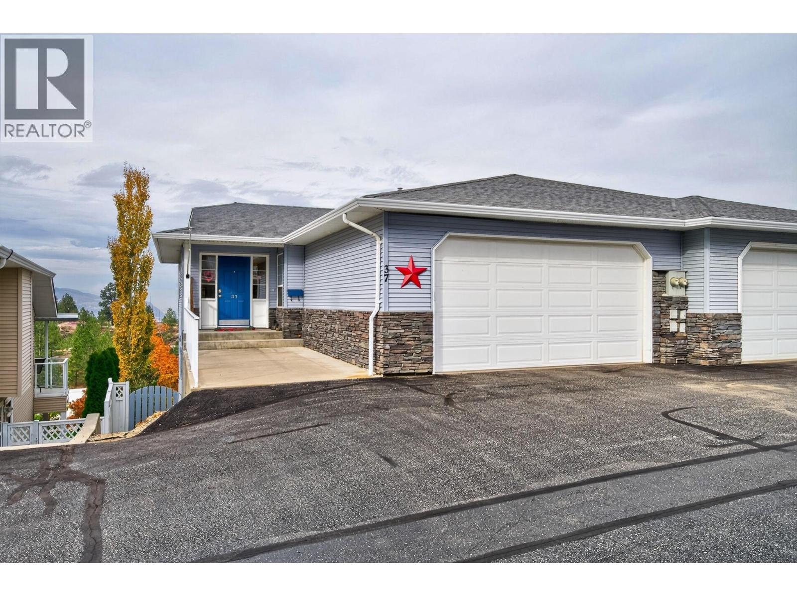MLS® listing #30458607 for sale located at 2210 Qu'appelle Boulevard Unit# 37