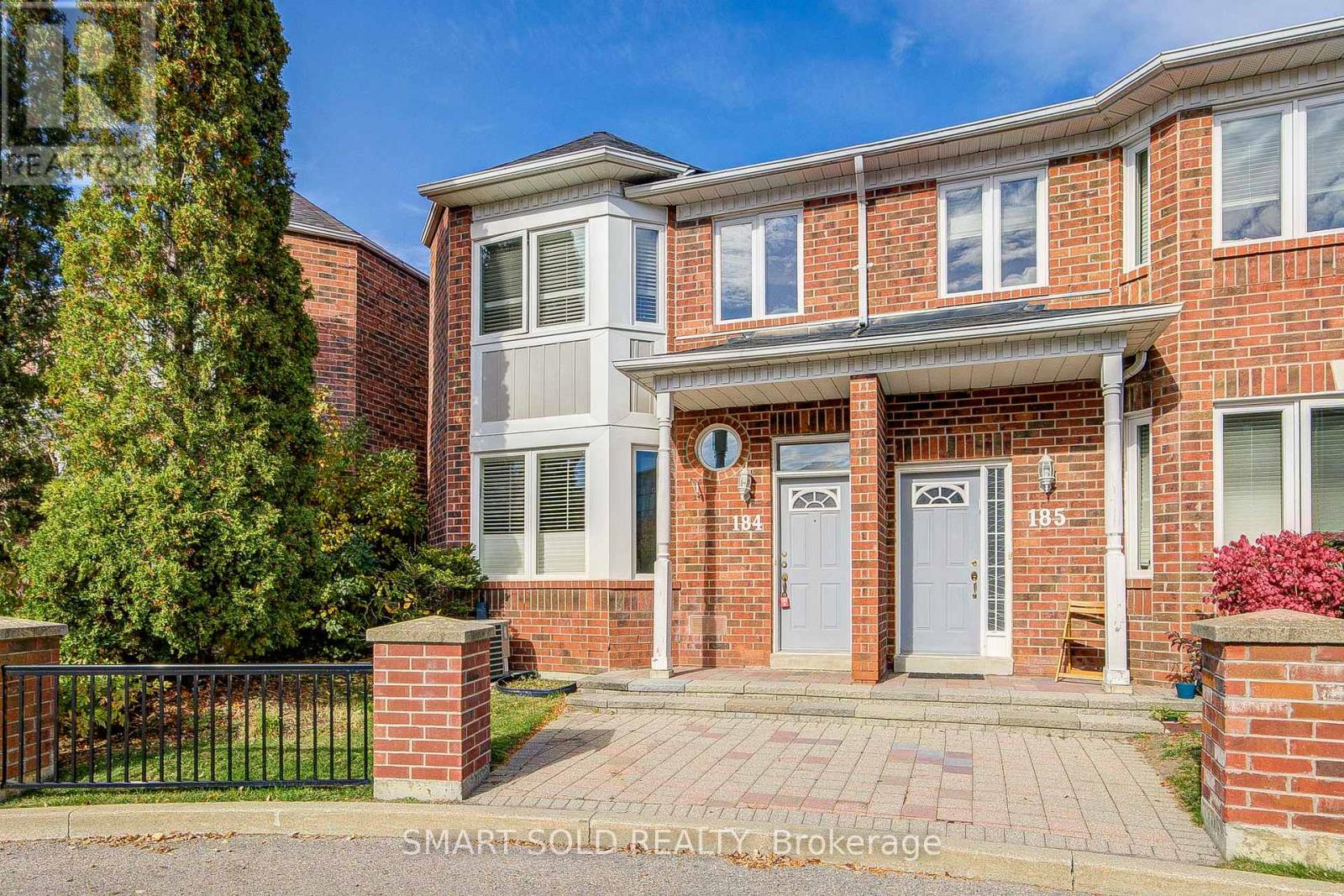 MLS® listing #30459931 for sale located at 184 - 18 CLARK AVENUE W