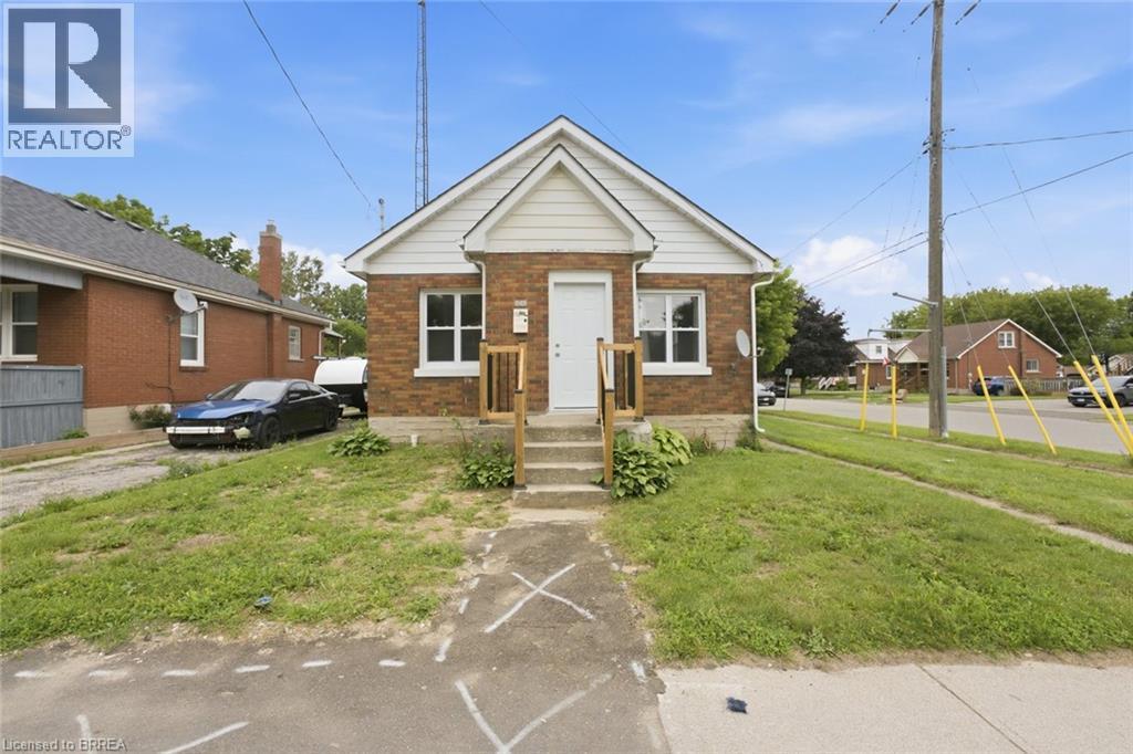 MLS® listing #30460323 for sale located at 249 CLARENCE Street