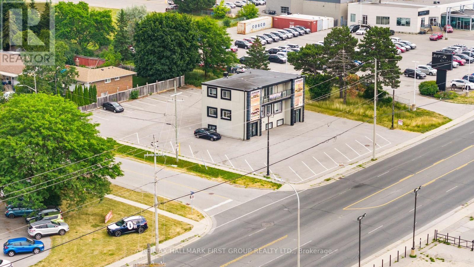 MLS® listing #30460575 for sale located at 1 - 1400 DUNDAS STREET E