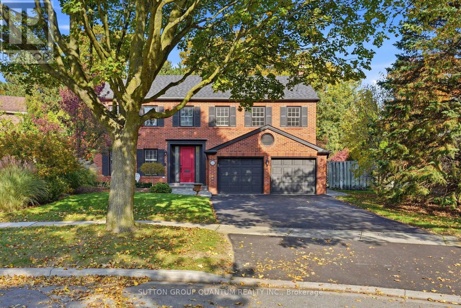 MLS® listing #30460638 for sale located at 3543 KINGBIRD COURT