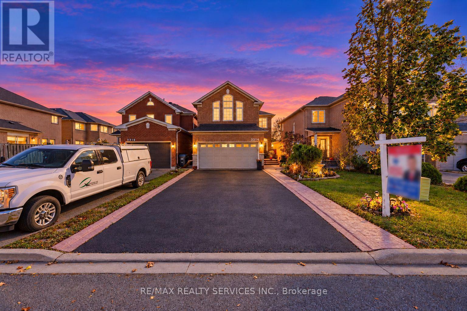 MLS® listing #30460640 for sale located at 3314 SMOKE TREE ROAD