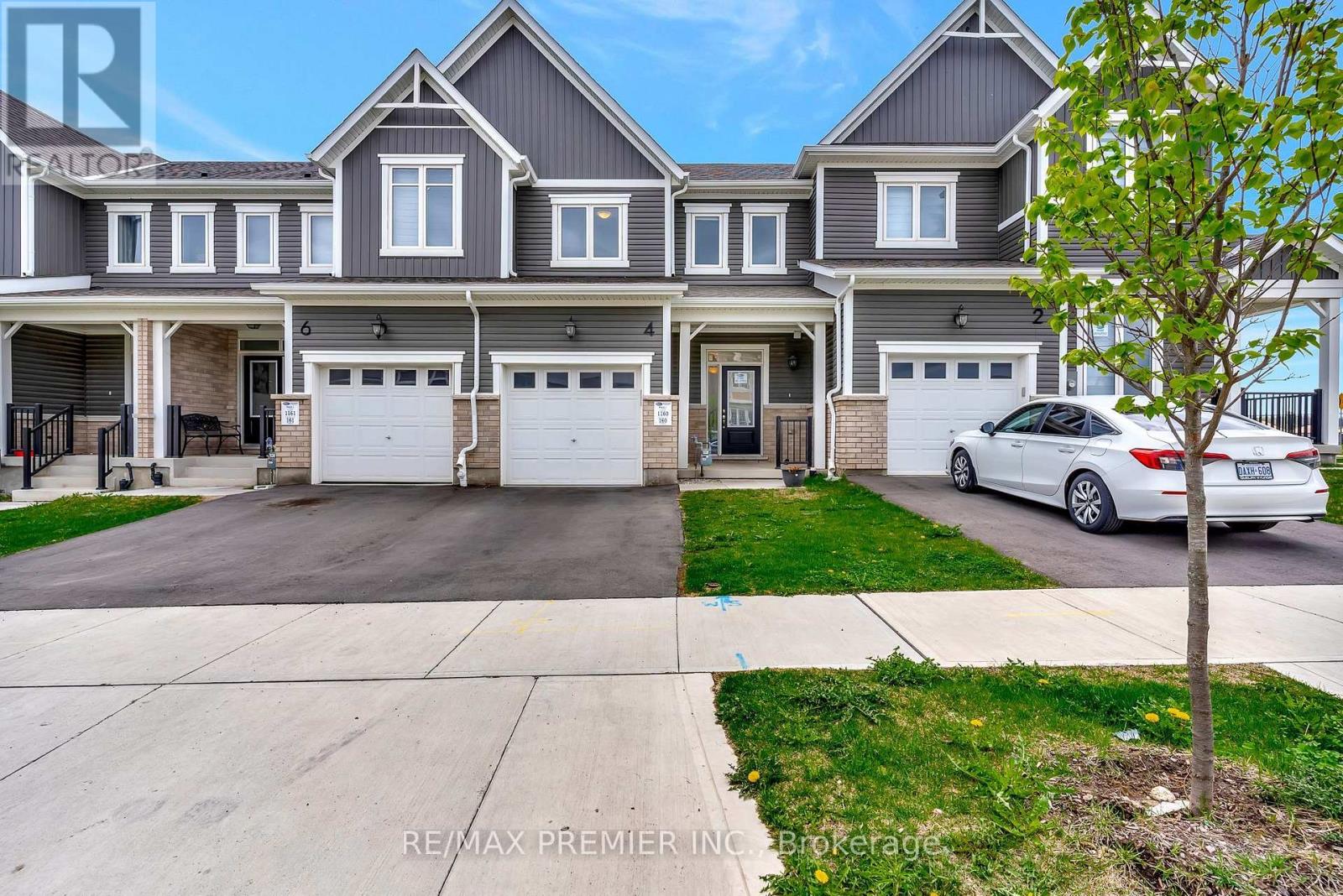 MLS® listing #30461088 for sale located at 4 SAXONY STREET