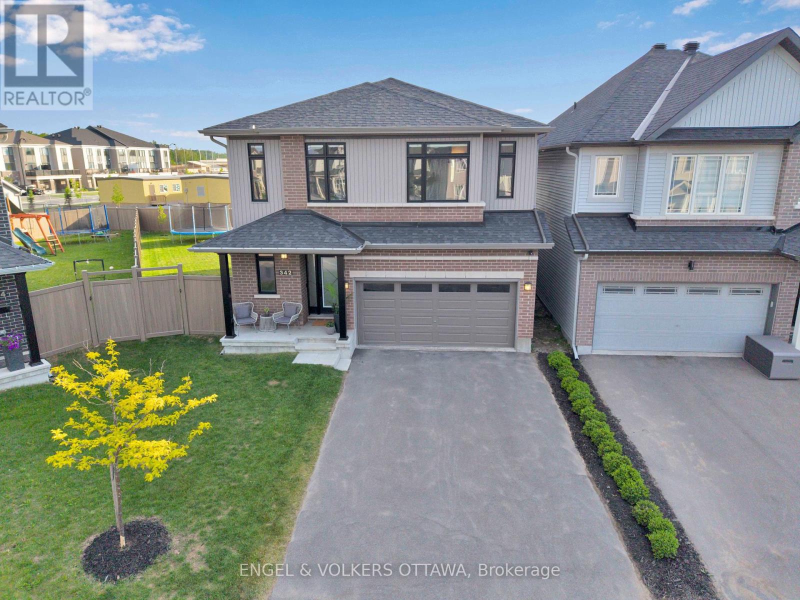 MLS® listing #30461201 for sale located at 342 FINIAL WAY