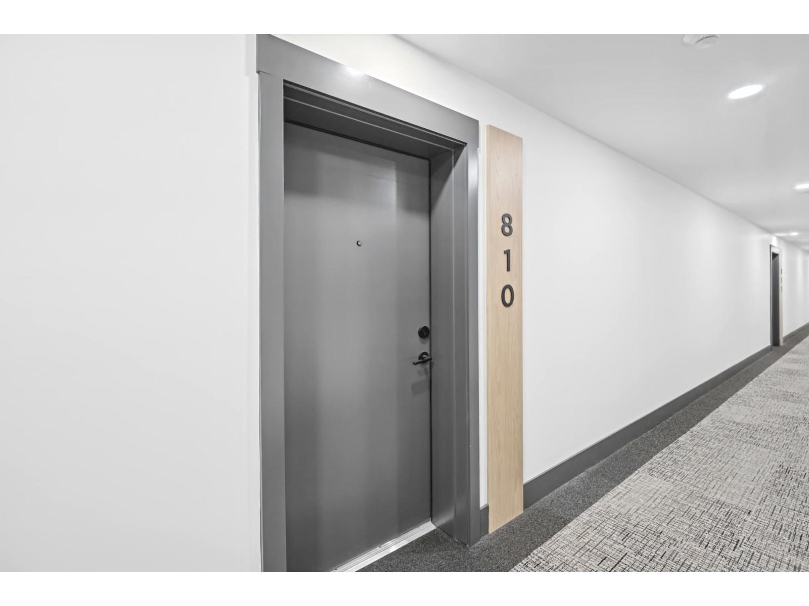 MLS® listing #30461294 for sale located at 810 27254 ALDERGROVE TOWN CENTRE DRIVE