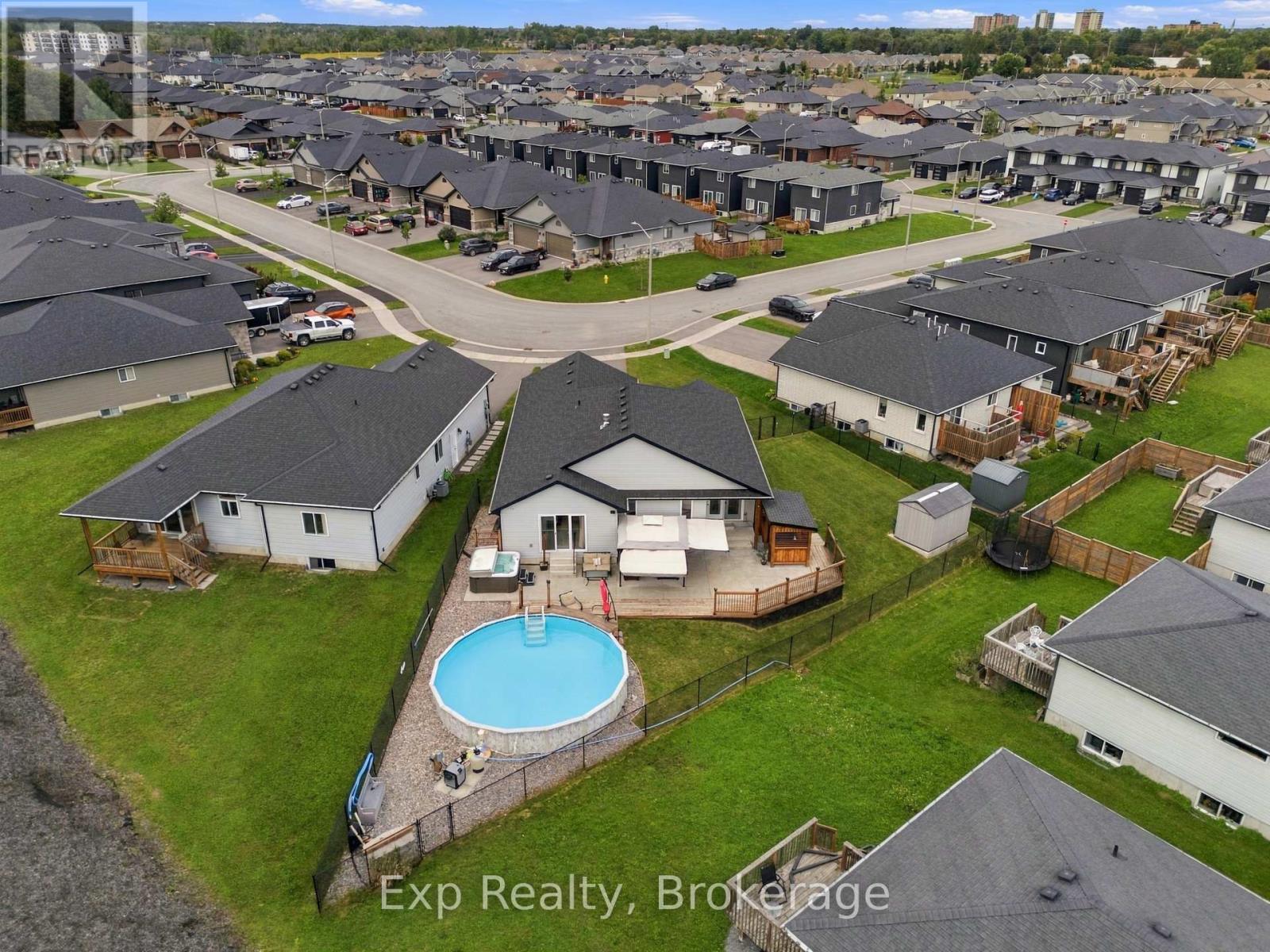 MLS® listing #30461388 for sale located at 14 LEHTINEN CRESCENT