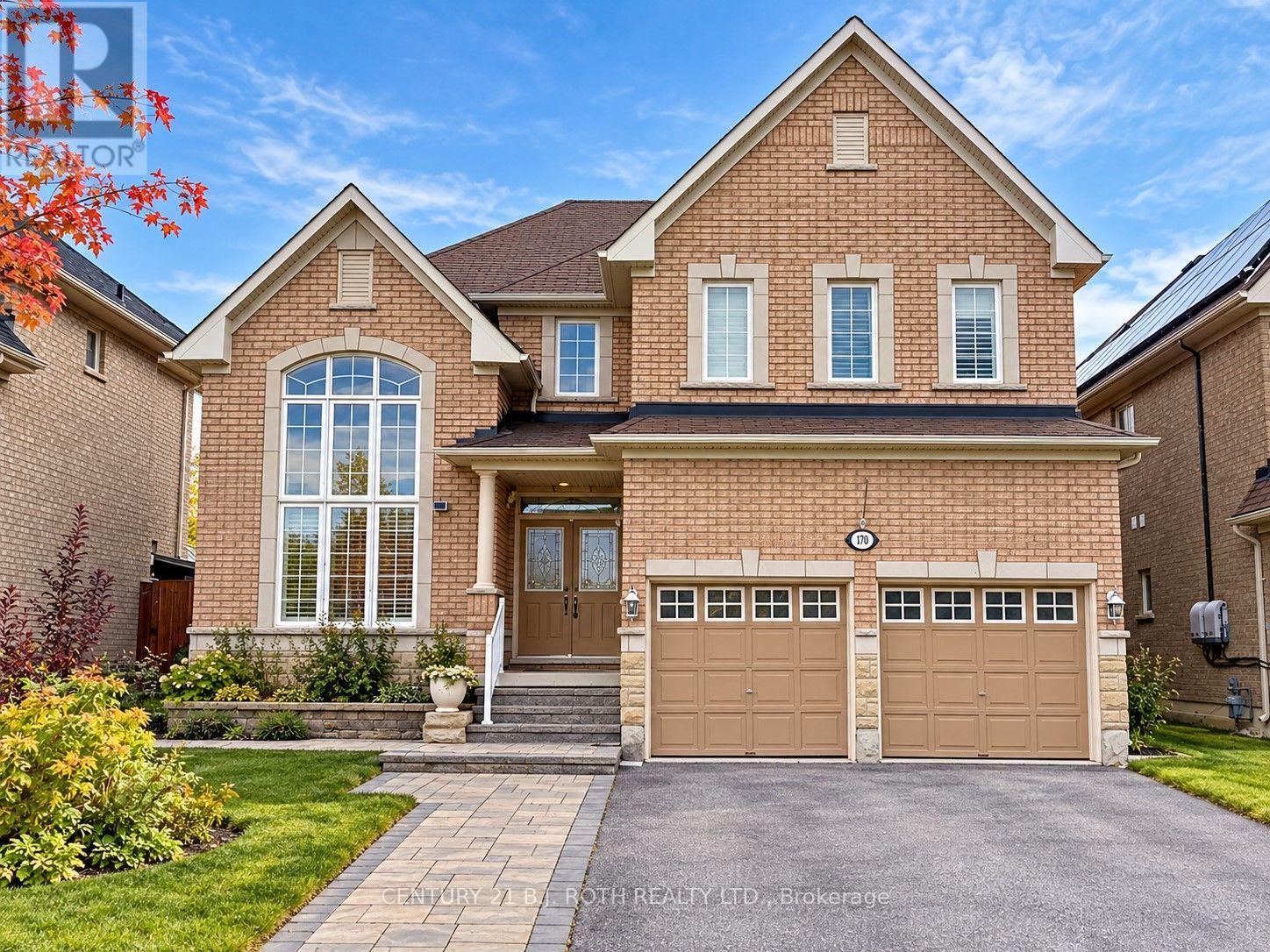 MLS® listing #30463346 for sale located at 170 THE QUEENSWAY