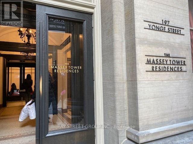 MLS® listing #30464237 for sale located at 4109 - 197 YONGE STREET