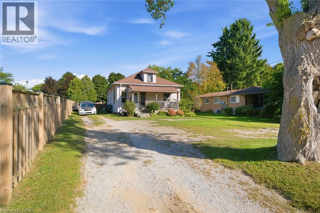 MLS® listing #30464402 for sale located at 165 VICTORIA Street