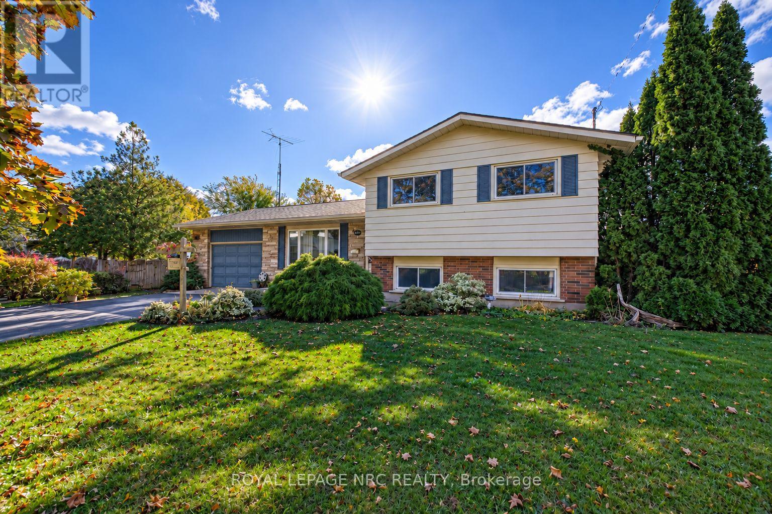 MLS® listing #30464801 for sale located at 13 ROYAL MANOR DRIVE