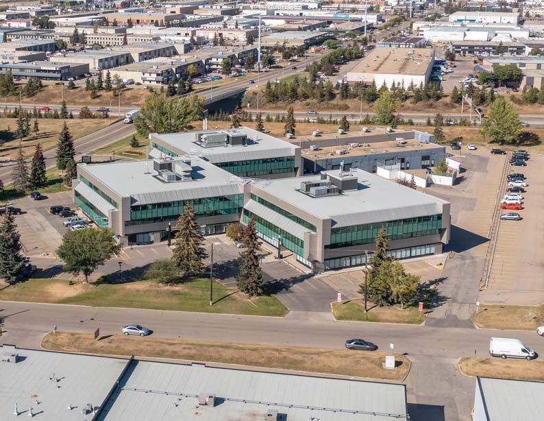 4253 9622 42 Avenue NW, 43689872, Alberta,