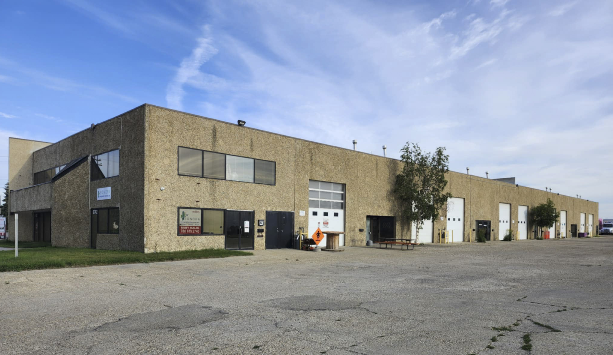 9752 9742-9762 54 Avenue, 44792256, Alberta,