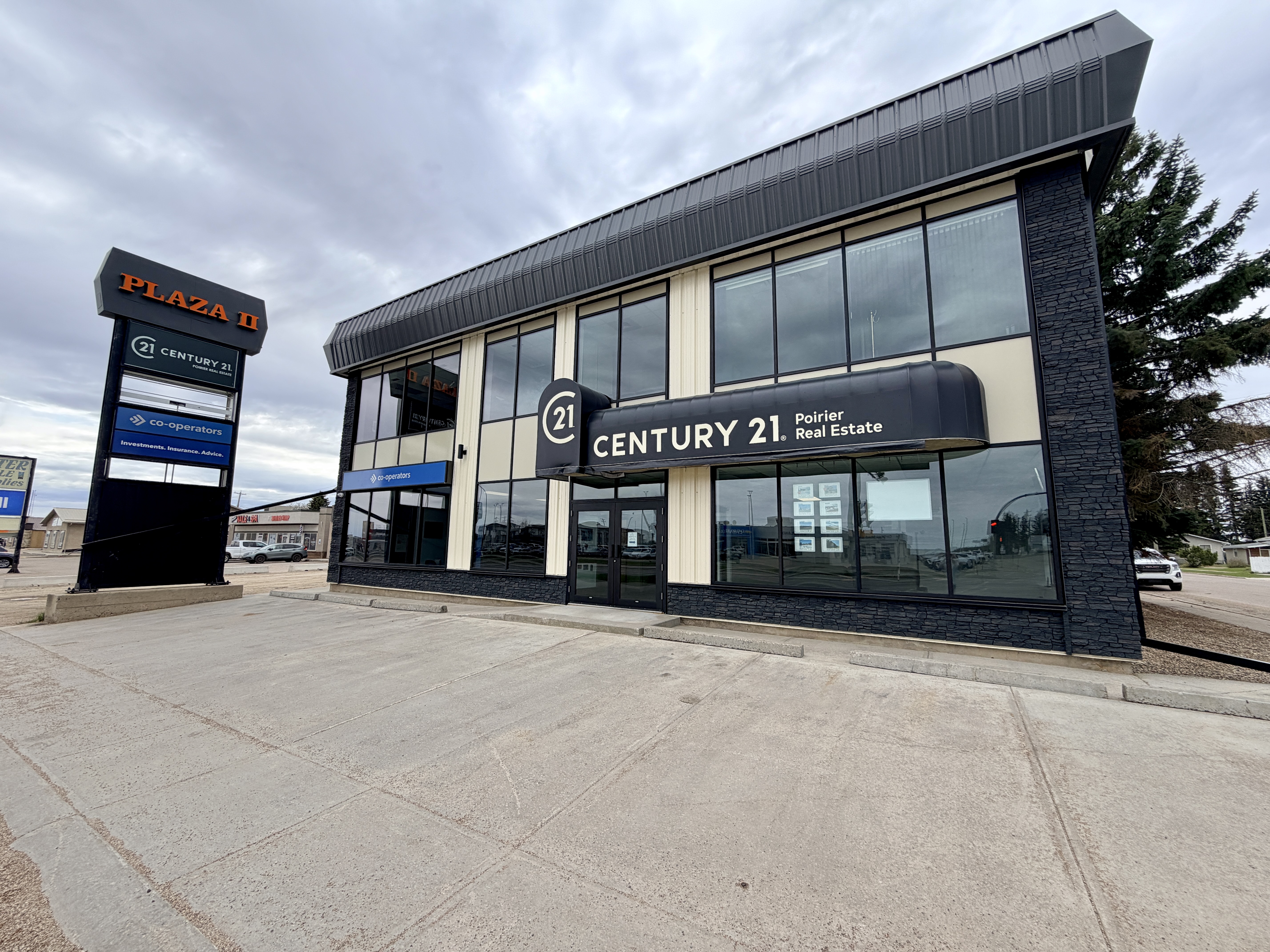 4341 50 AVENUE, 44945698, Alberta,