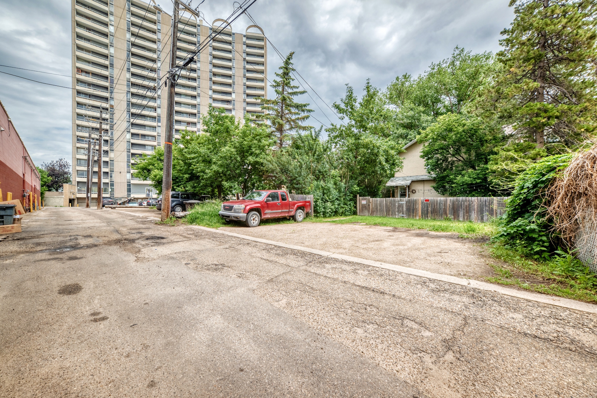 Fourth View of 8630 108a St NW, Edmonton, Alberta, T6E 4M8