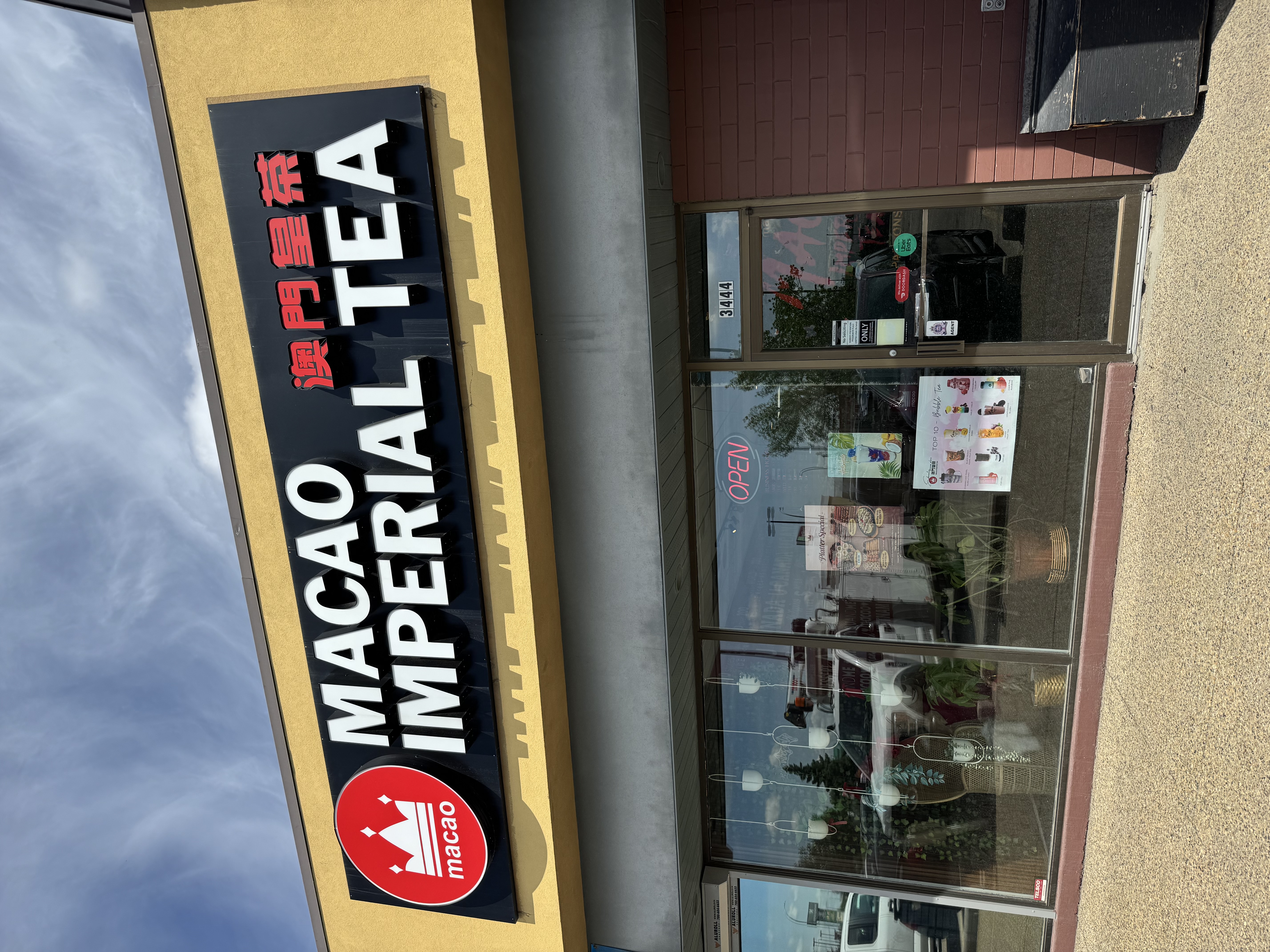  45216318, Alberta,
