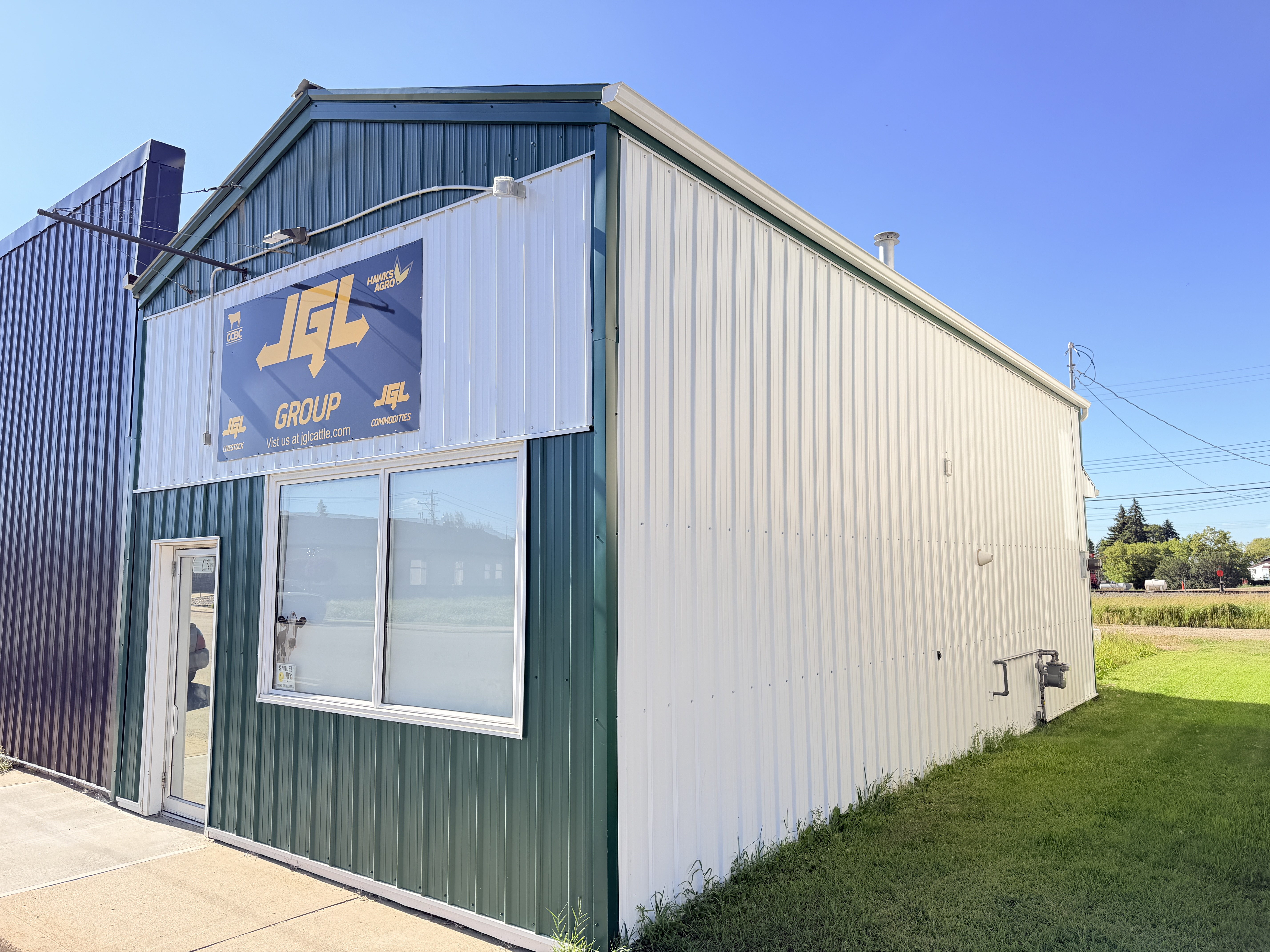  45520389, Alberta,