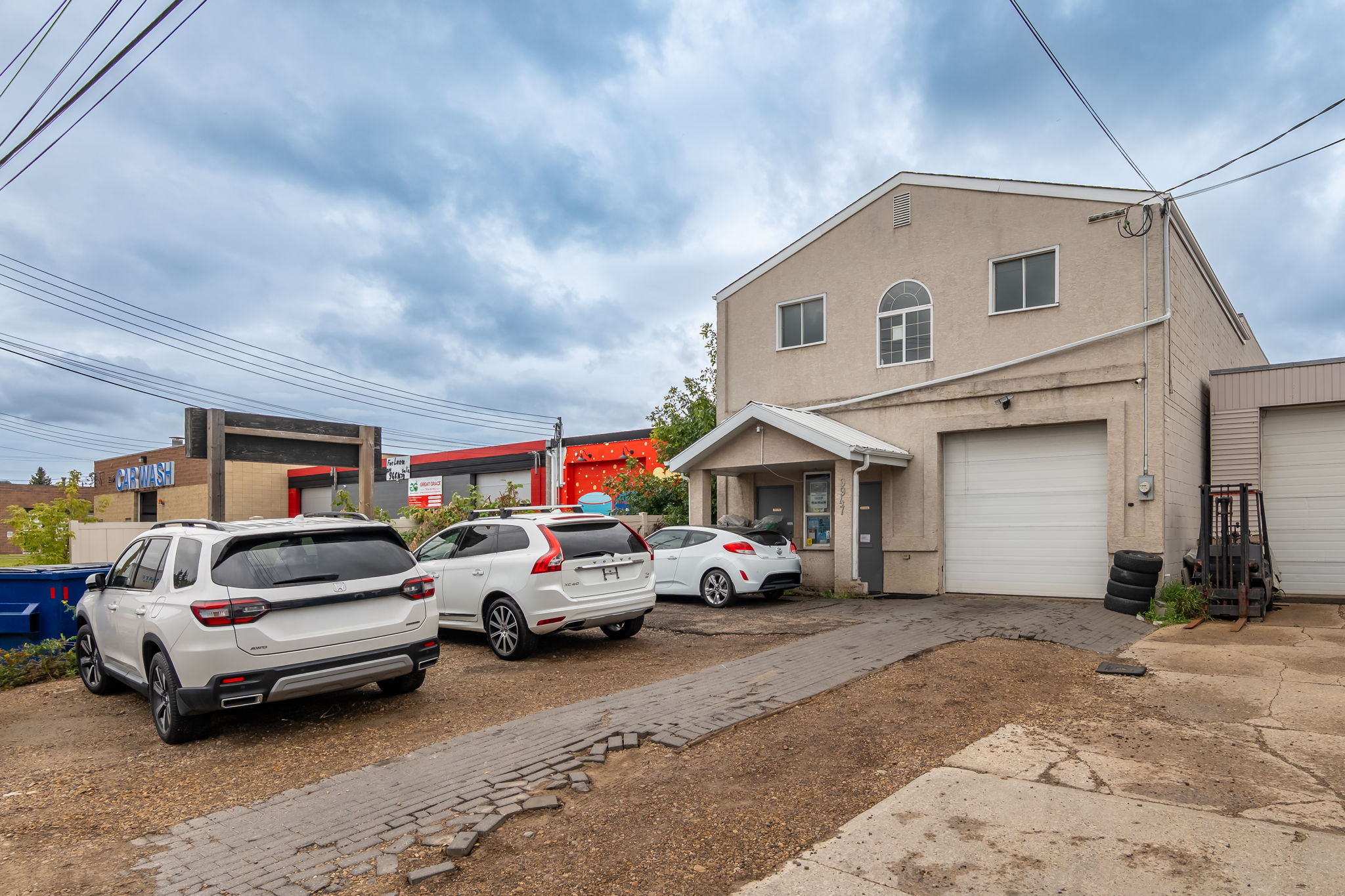  45567765, Alberta,