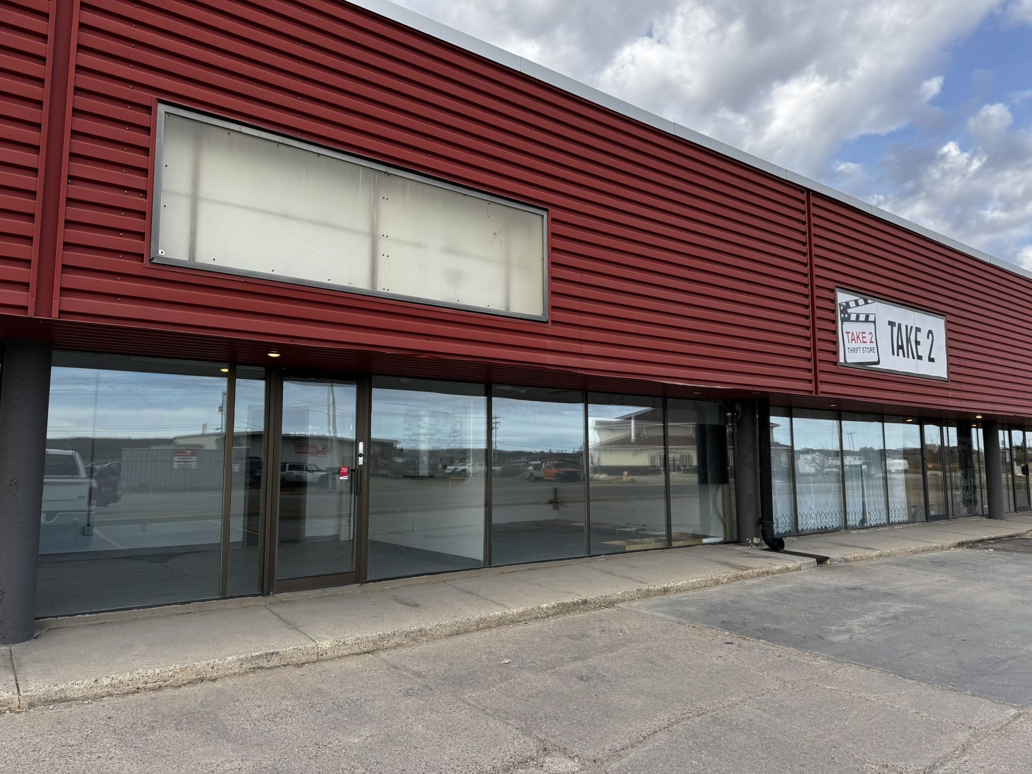  45819792, Alberta,