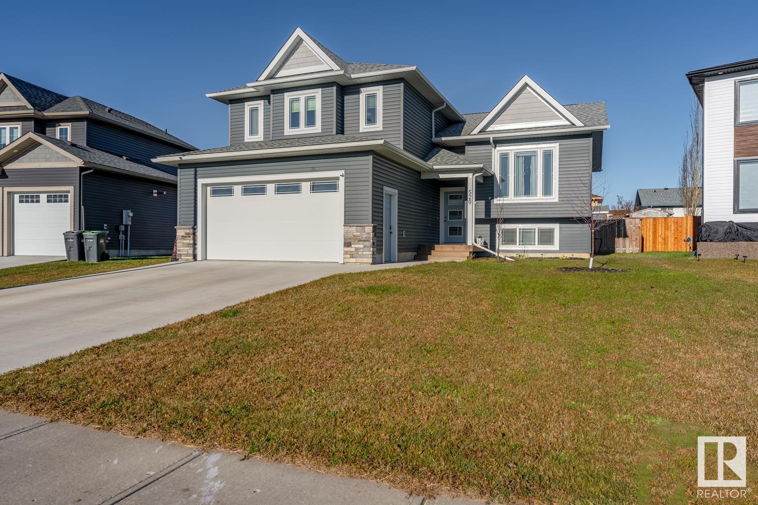 520 Lakewood Close, E4412787, Alberta,