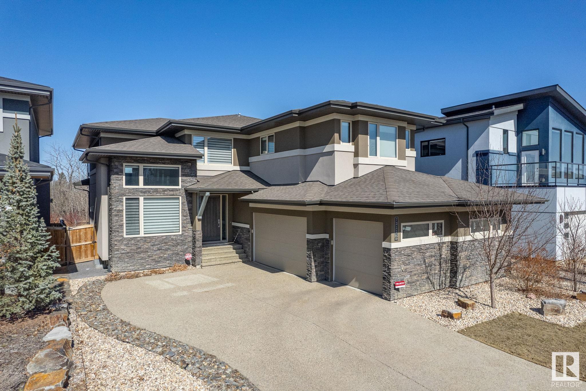 7311 MAY Common, E4420918, Alberta,