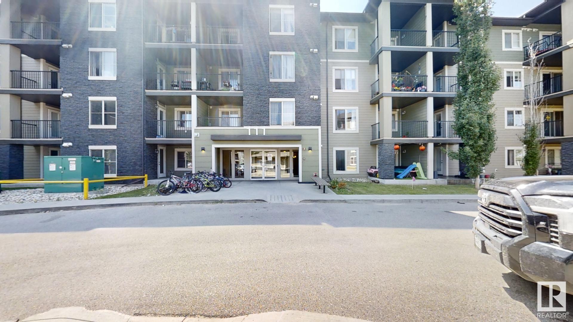 214 111 WATT Common Common, E4421508, Alberta,