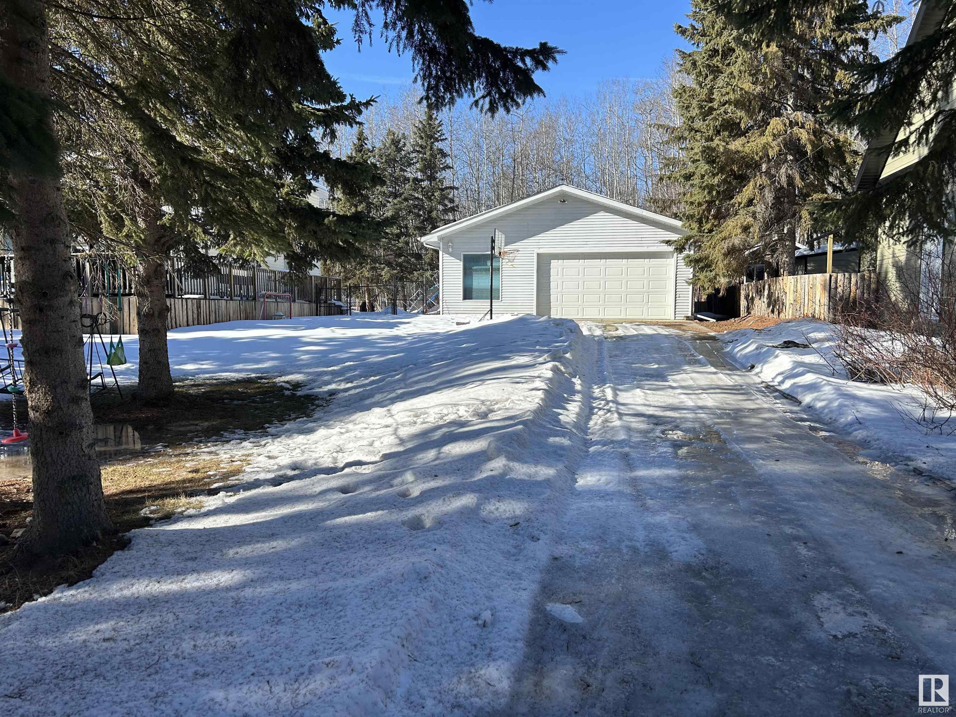 1330 MISSION BEACH, E4423787, Alberta,