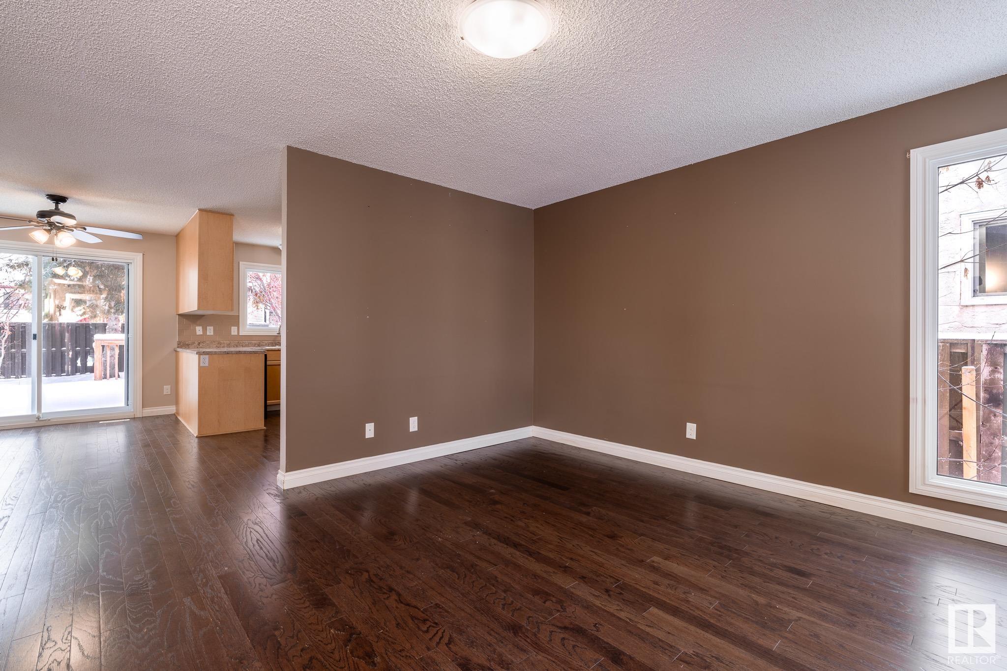 Fifth View of 2043 49A Street, Pollard Meadows, Edmonton, Alberta, T6L 2W9