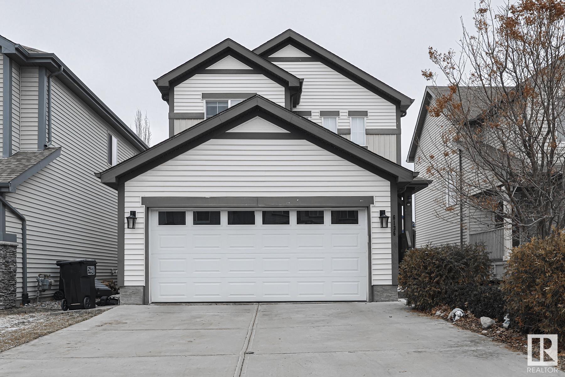 6136 12 Avenue, E4425734, Alberta,