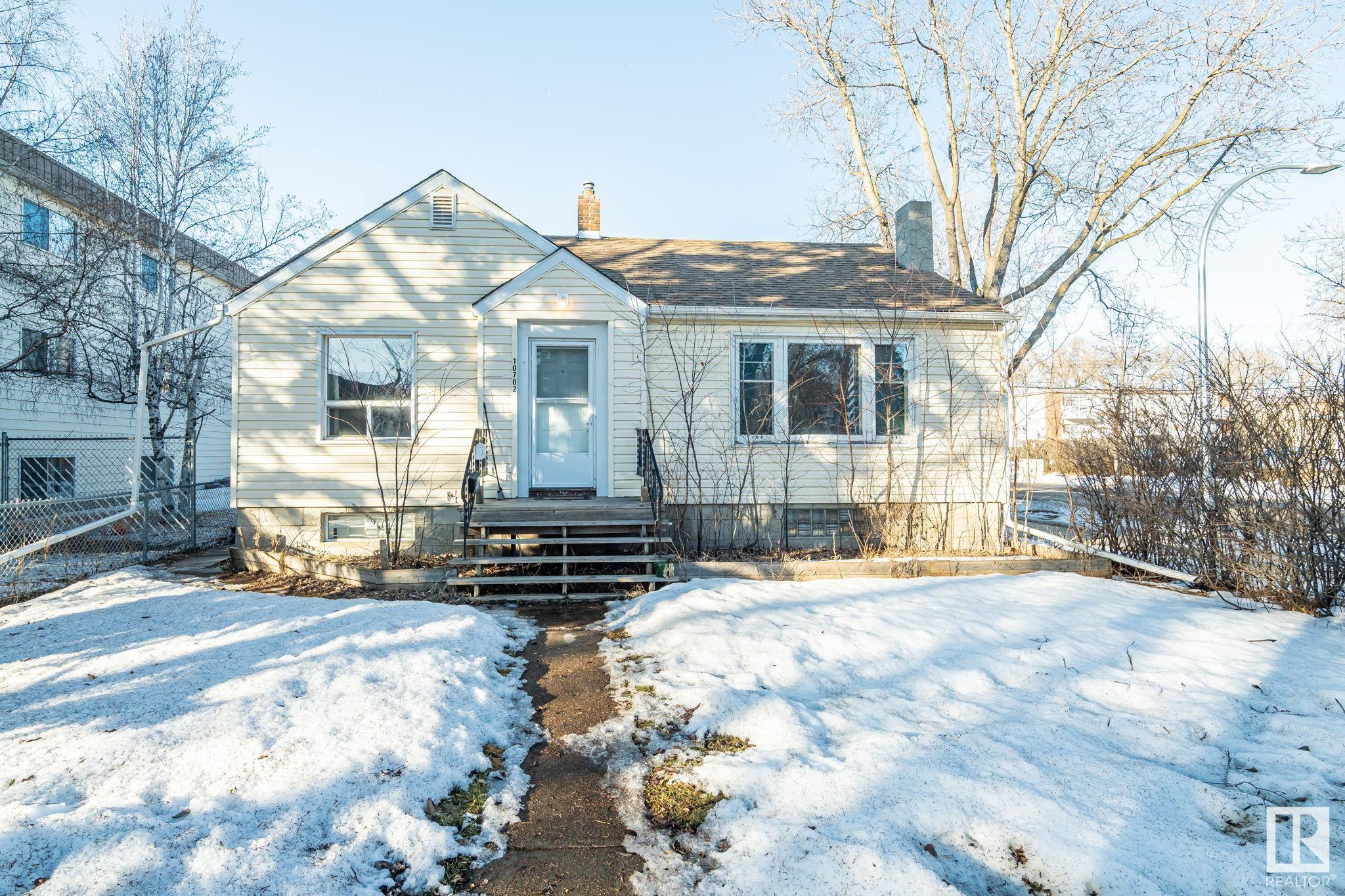 Second View of 10702 79 Avenue, Queen Alexandra, Edmonton, Alberta, T6E 1S3