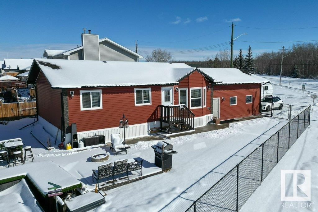 4512 43 Avenue, E4426015, Alberta,
