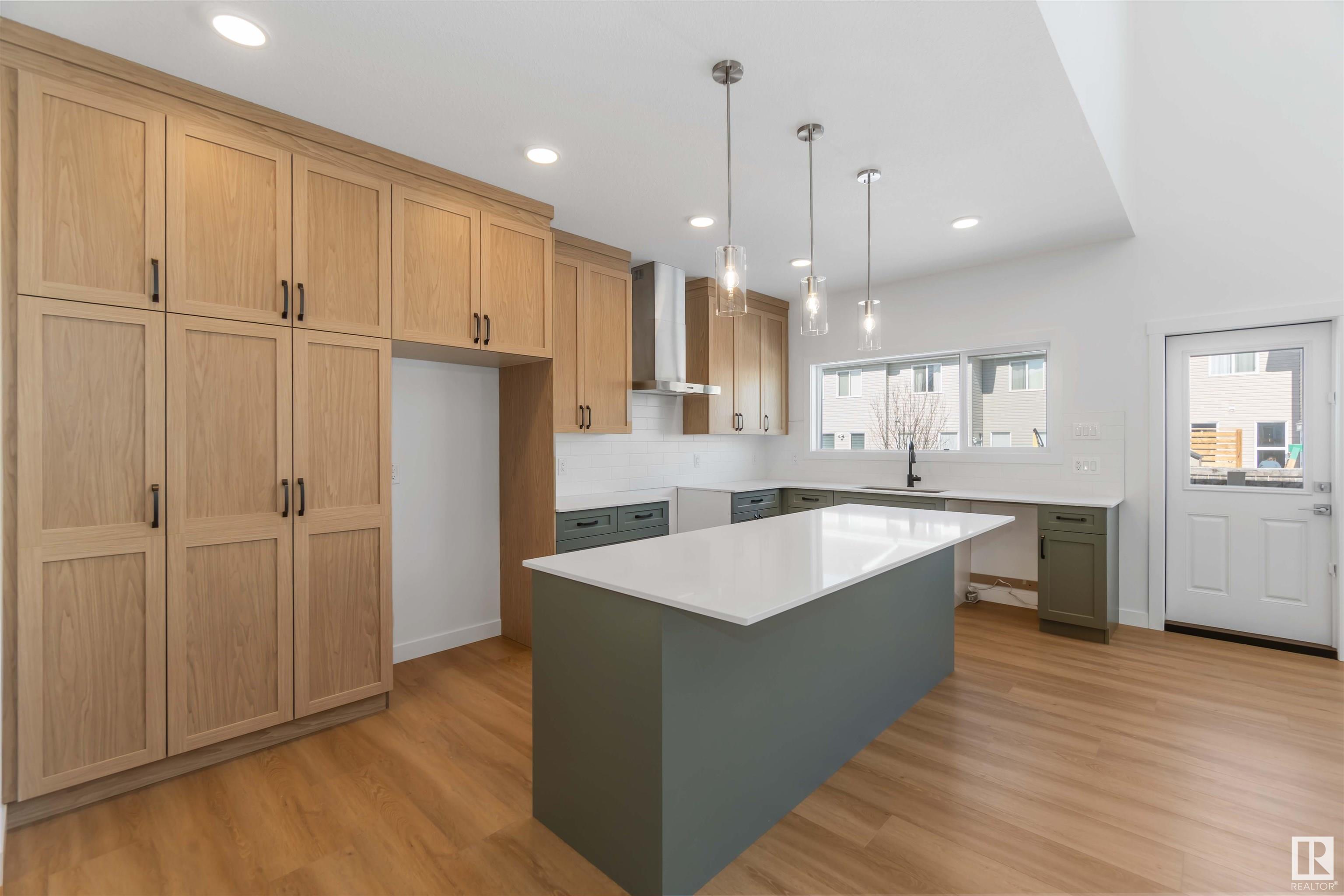 Third View of 20 SPRINGBROOK Wynd, Spruce Ridge, Spruce Grove, Alberta, T7X 2W5