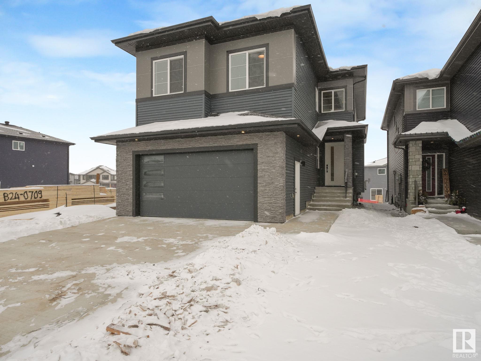 Second View of 21 Cerbat CR, Cambrian, Sherwood Park, Alberta, T8H 2Z5