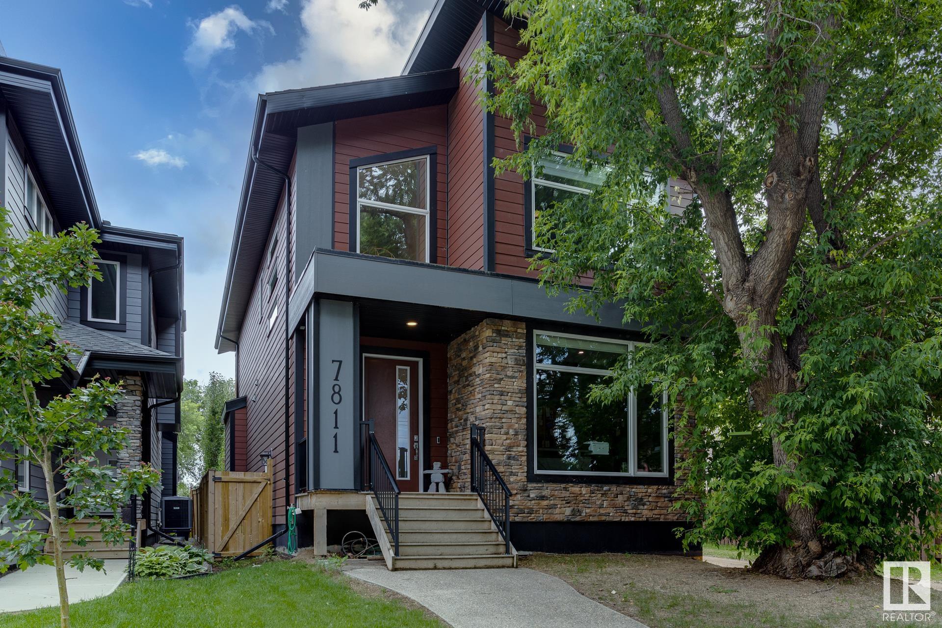 7811 102 Avenue, E4427898, Alberta,
